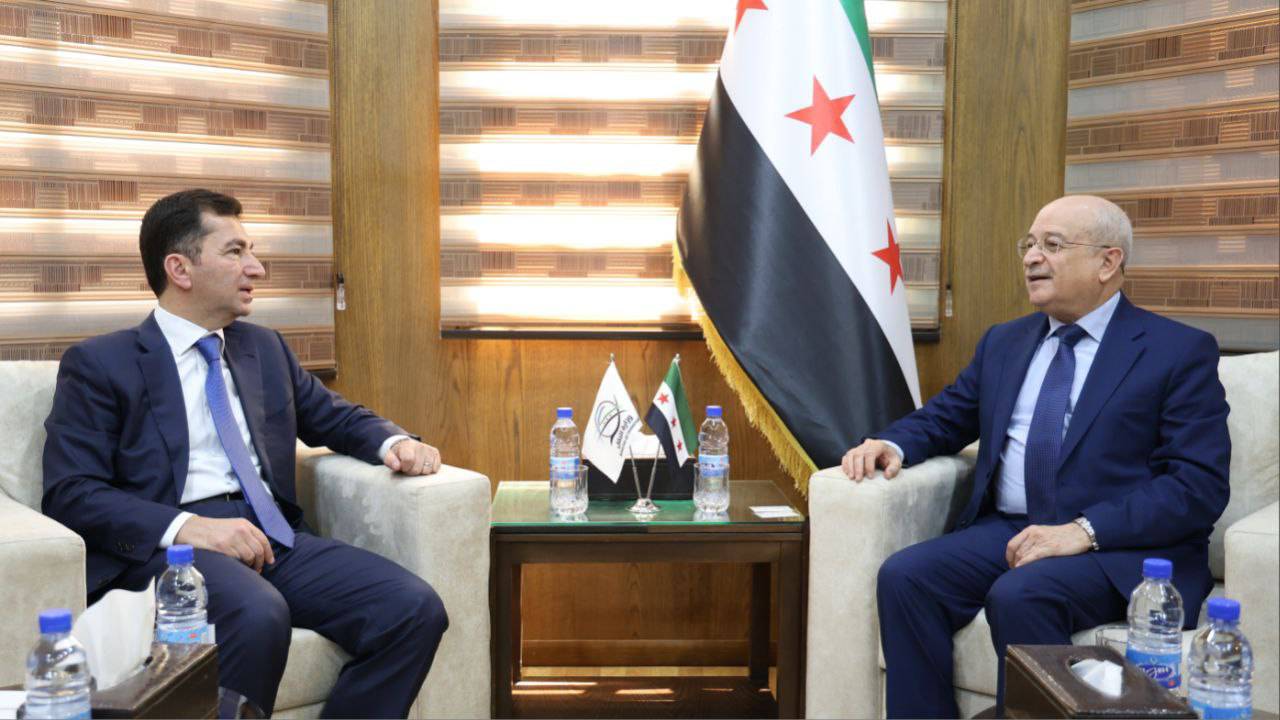 وزير النقل يبحث مع غرفة التجارة العربية النمساوية تعزيز التعاون في قطاع النقل